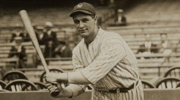 Lou_Gehrig_as_a_new_Yankee_11_Jun_1923